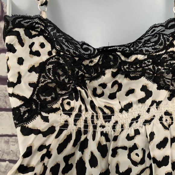 White House Black Market Animal Print Tank - Picture 9 of 10